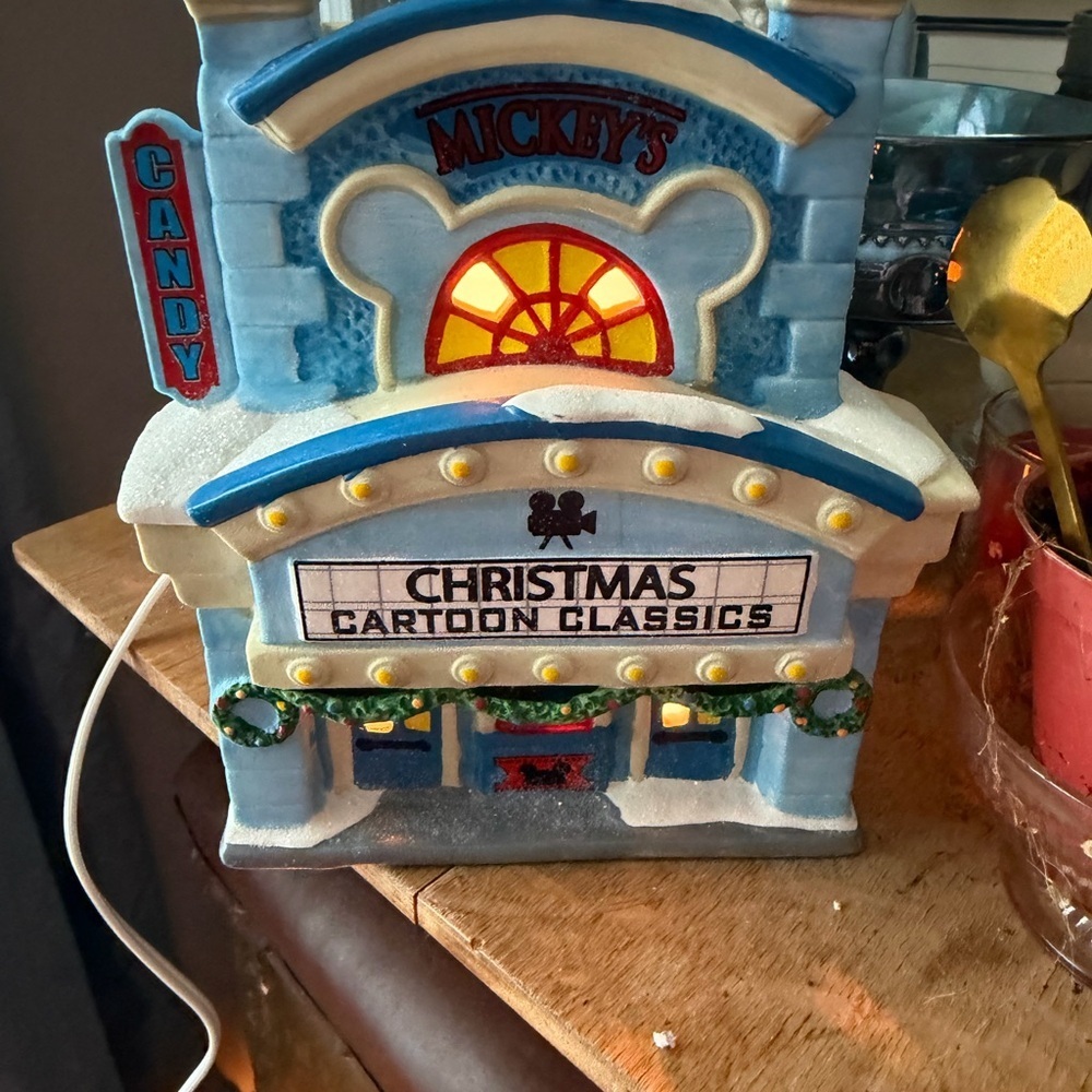 Disney Dept 56 Mickey’s Movie Theater Christmas Village - w/box